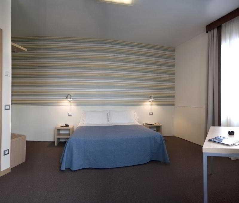 Key Hotel 3*